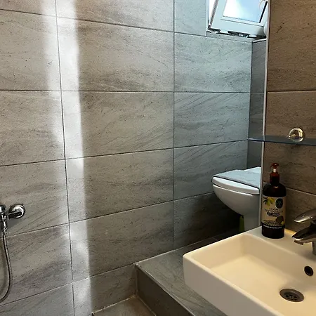 Hotel Myra Butik